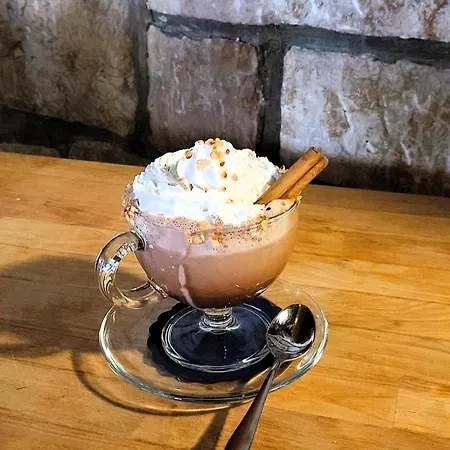 بيت ضيافة Piranart Boutique & بيران