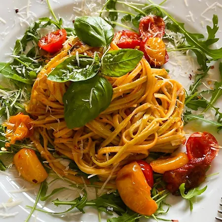 Piranart Boutique & بيت ضيافة