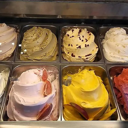 Piranart Boutique & 3* بيران