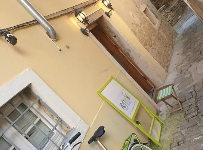 Πανσιόν Piranart Boutique & Πιράν