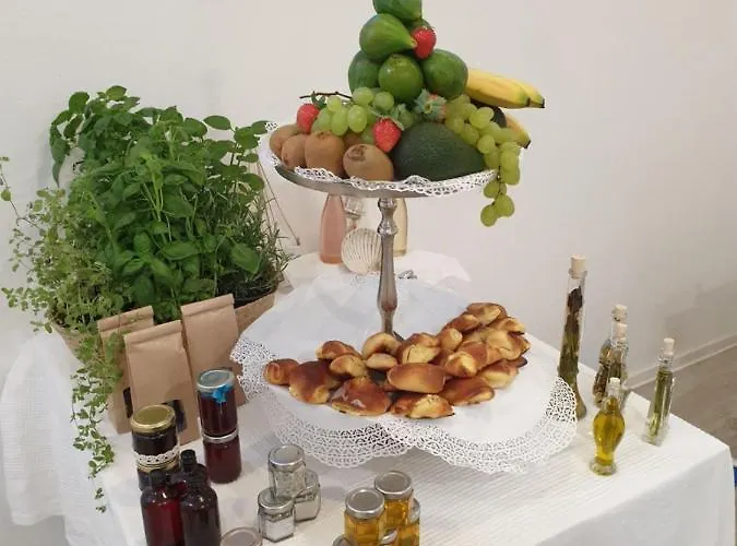 Piranart Boutique & Piran