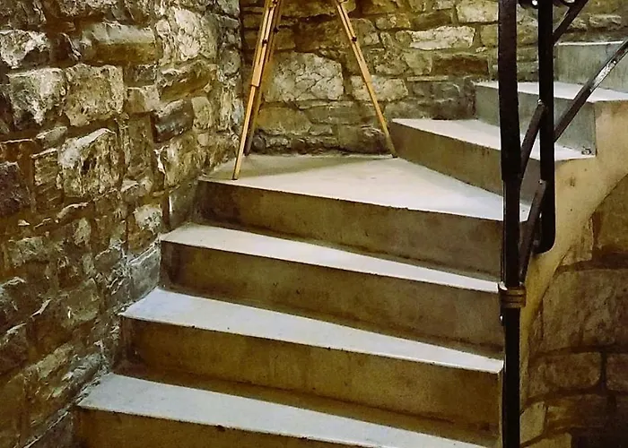 Πανσιόν Piranart Boutique &