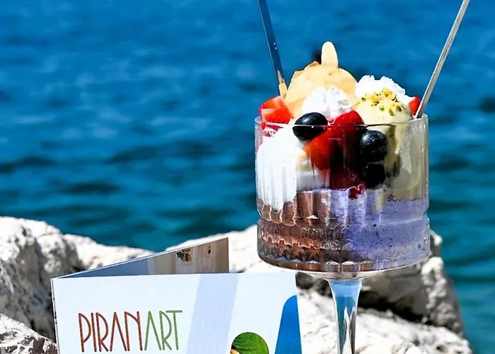 Πανσιόν Piranart Boutique & Πιράν